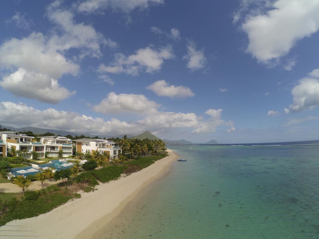 Villasun Seafront Apart At Capouest Flic-en-Flacq Exterior foto